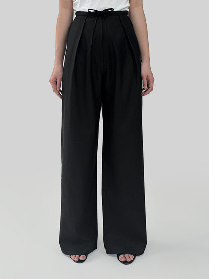 Relaxed Black Wide-Leg Drawstring Pants