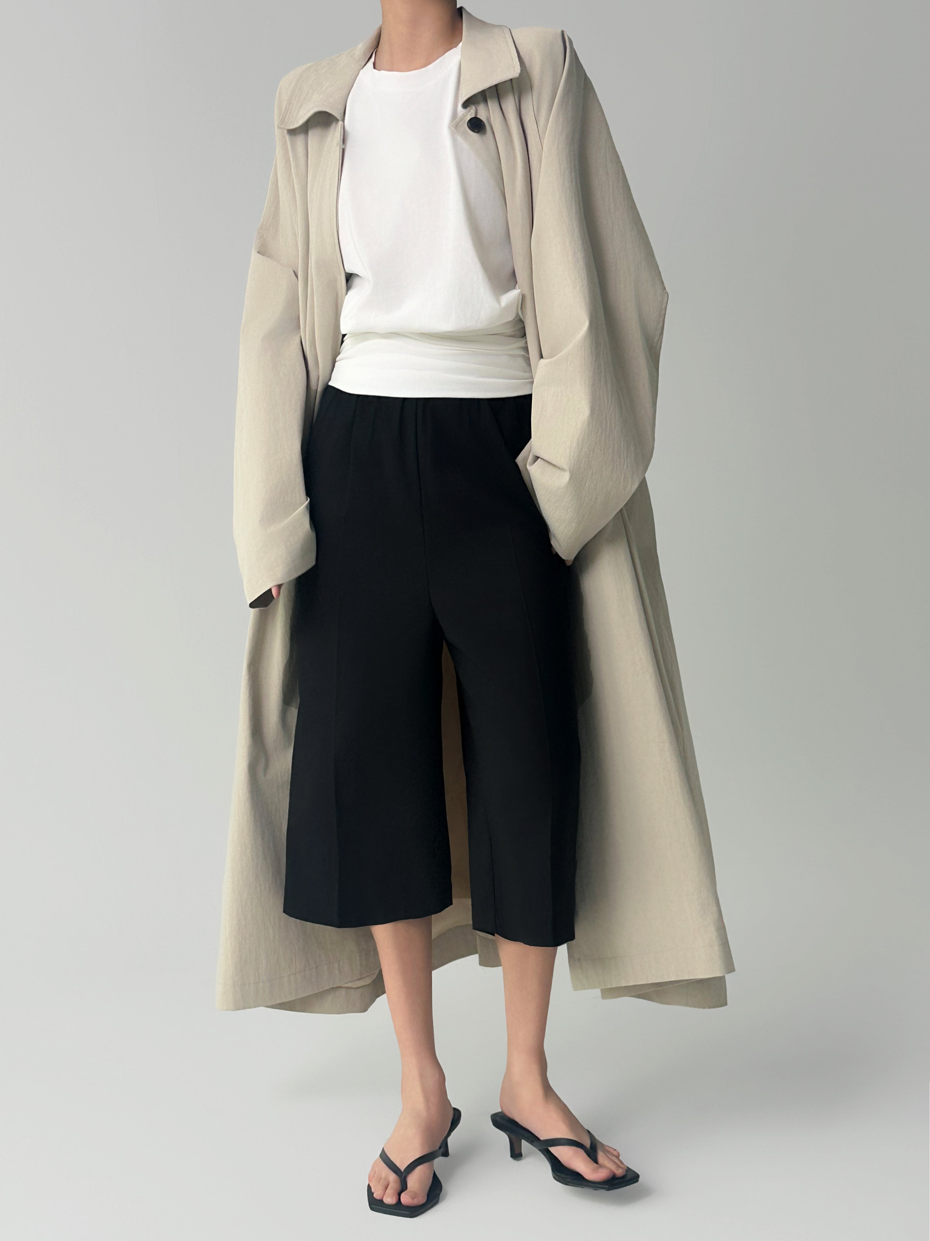 The Essential Black Bermuda Pants