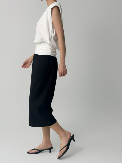 Ruched Silhouette Tee