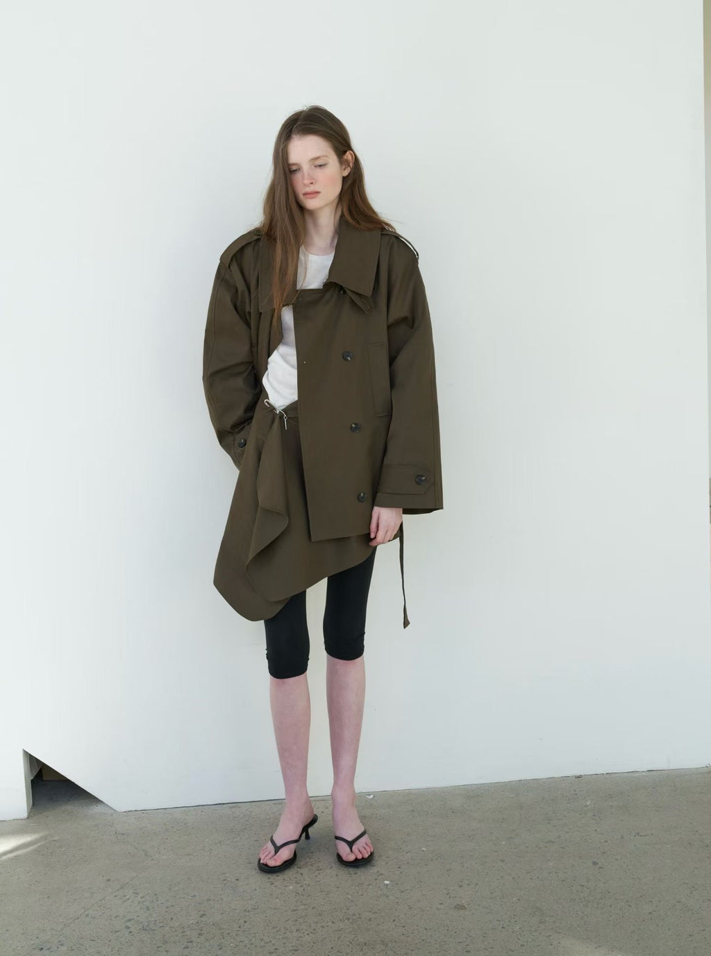 Arla Short Trench Coat in Khaki