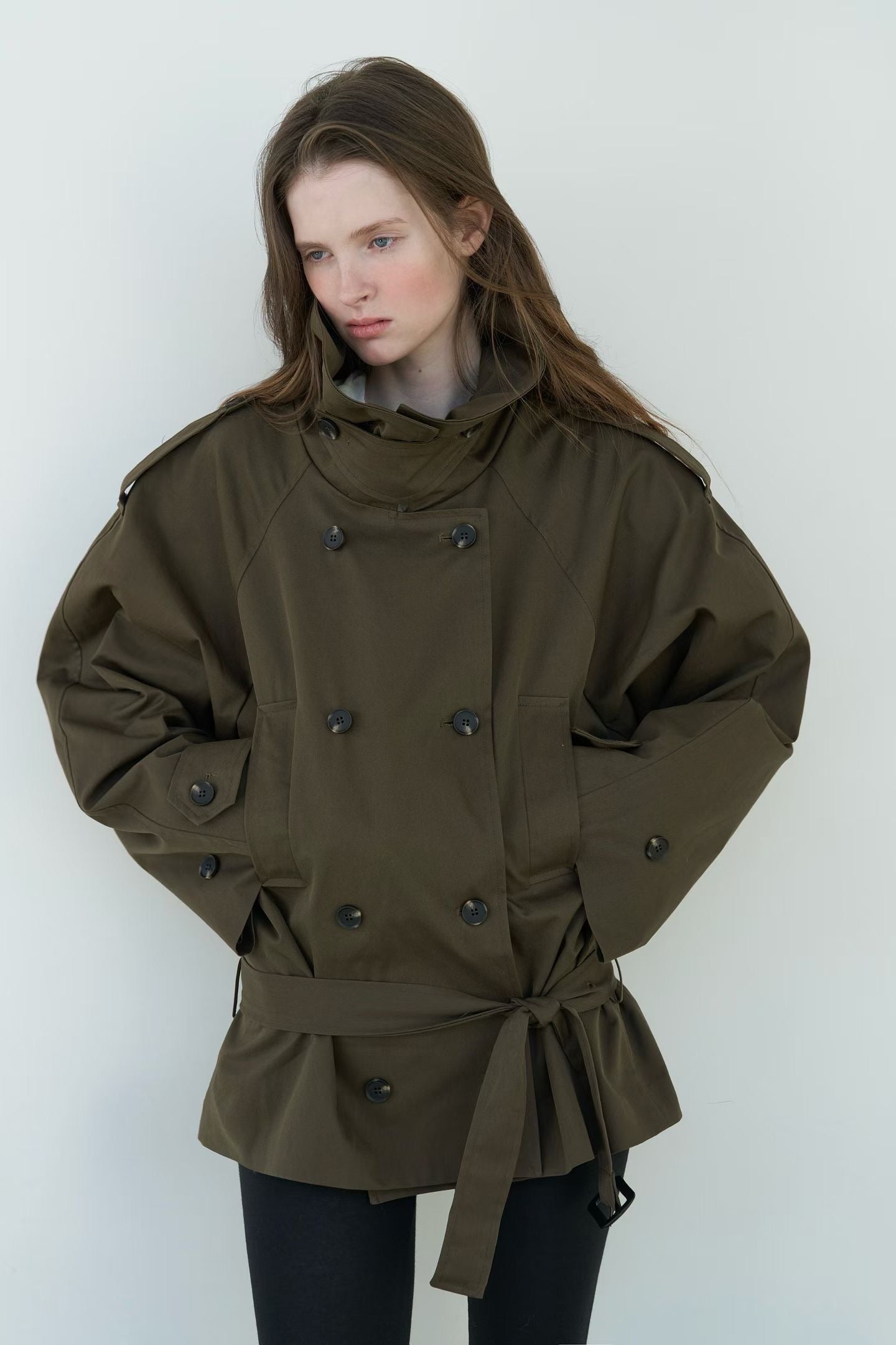 Arla Short Trench Coat in Khaki