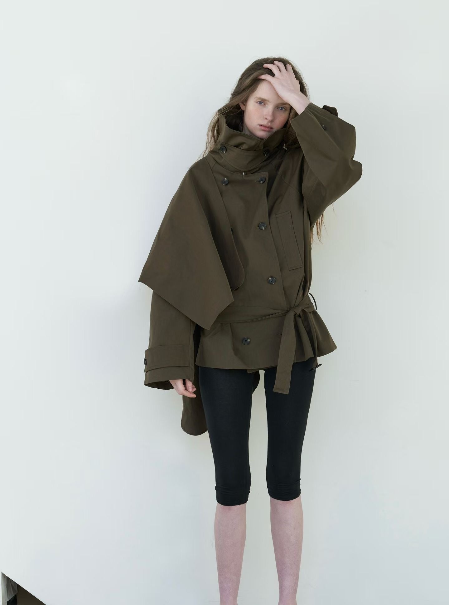 Arla Short Trench Coat in Khaki