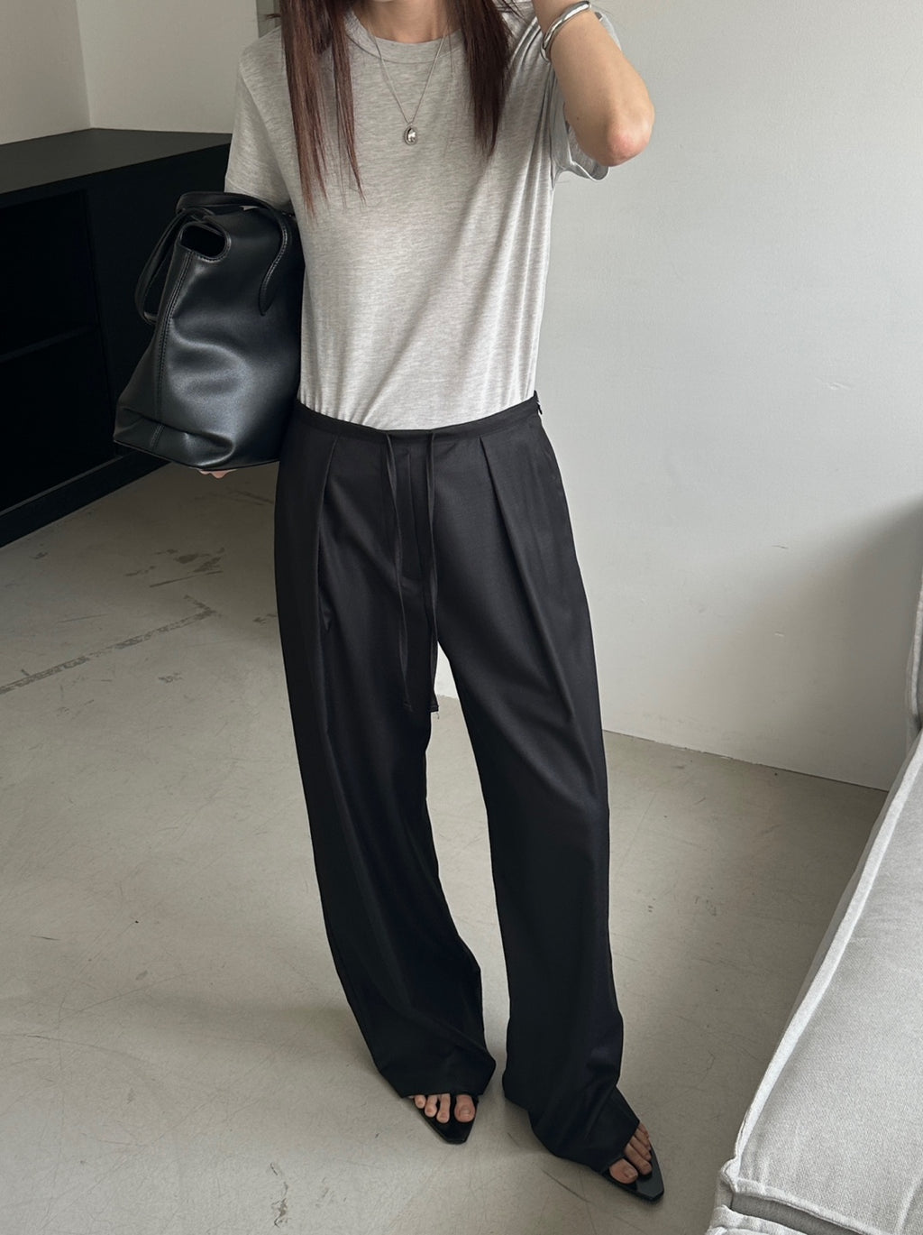Relaxed Black Wide-Leg Drawstring Pants