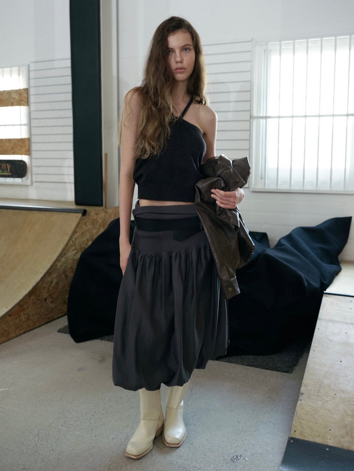 Ribbed Waist Gathered Skirt