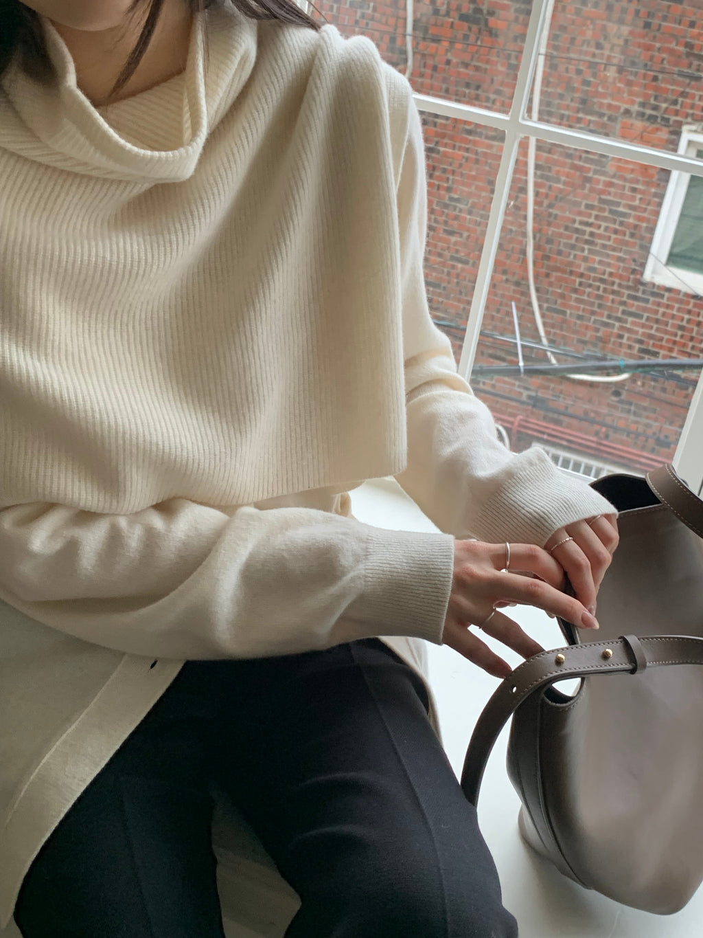 The Wool Set in Ivory – Cardigan & Scarf