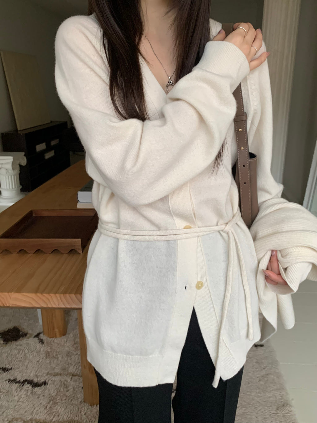 The Wool Set in Ivory – Cardigan & Scarf