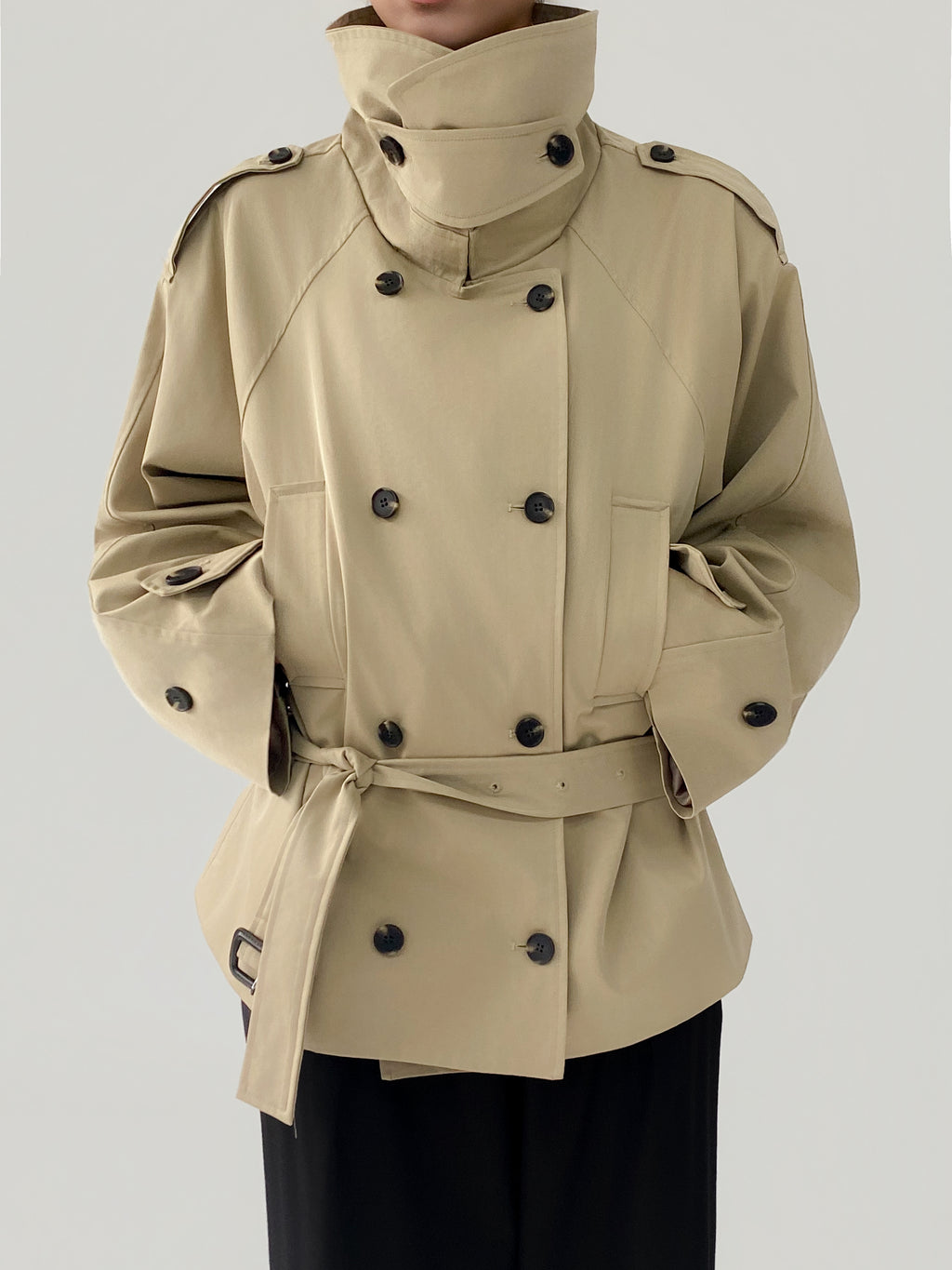Arla Short Trench Coat in Dark Beige